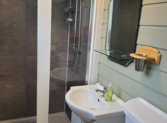 Wedger's Hut 豪华帐篷 纳奈赫